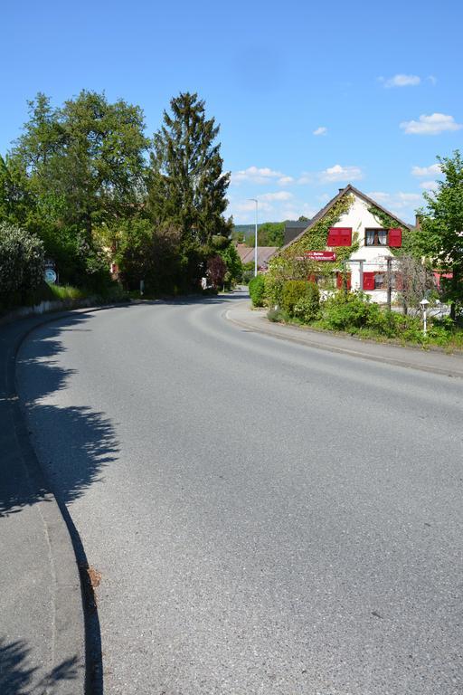 Alte Schreinerei-Auberge Harlekin Randegg Eksteriør bilde