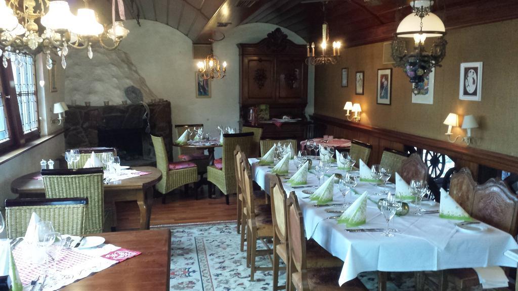 Alte Schreinerei-Auberge Harlekin Randegg Eksteriør bilde